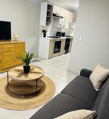 Kempton Park Apartment | Homely Stay