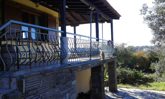 Nea Propontida House | Homerez - 100 m away from the beach! House for 3 ppl. with garden at Nea Potidea