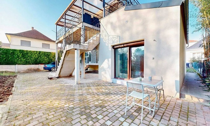 Schiltigheim Apartment | Homerez - Apartment in Schiltigheim