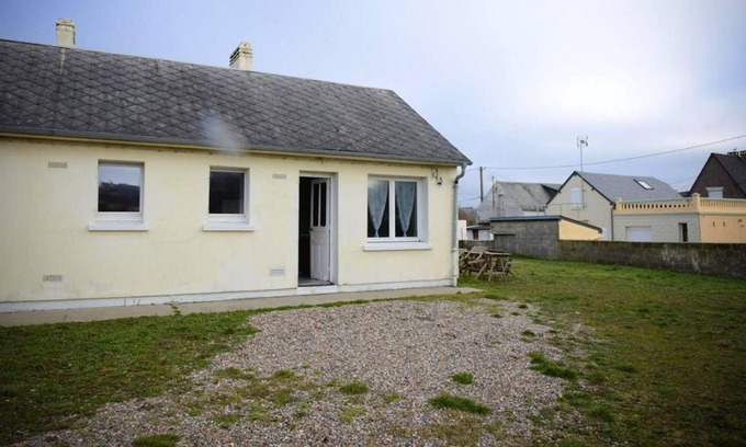 Cayeux-sur-Mer House | Homerez - Beautiful house for 4 ppl. at Cayeux-sur-Mer