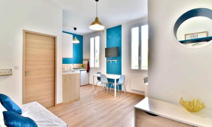 Saint-Just Apartment | Homerez - Beautiful appartement 7 km away from the beach for 4 ppl. at Marseille