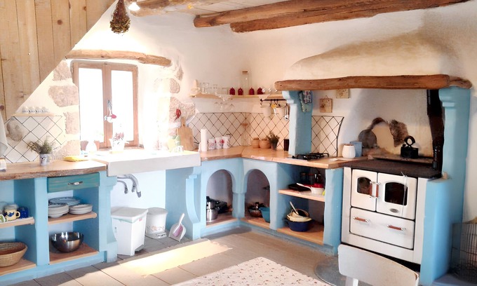 Cres House | Homerez - Charming House in Filozici with fenced garden