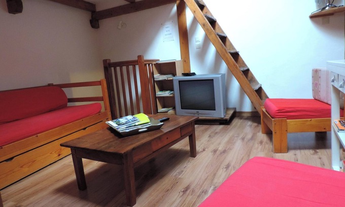 Embrun Apartment | Homerez - Cosy Apartment in Embrun 40m² + AC