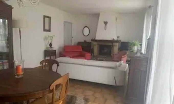 Milhaud Villa | Homerez - Family Villa with Pool in Milhaud - 100 m²