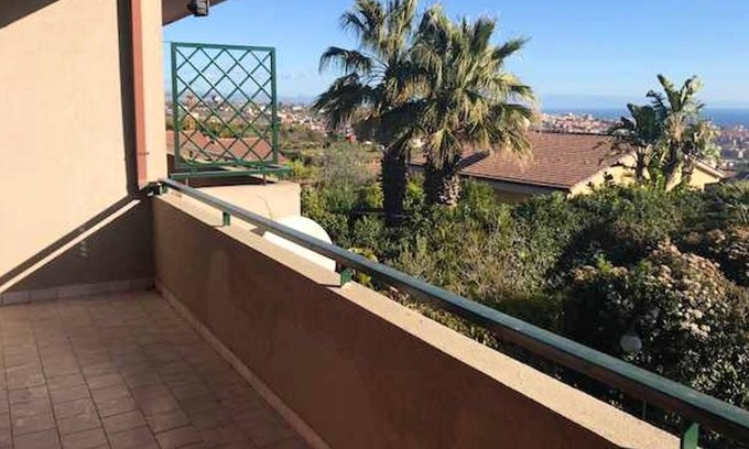 Aci San Filippo House | Homerez - House 4 km away from the beach for 6 ppl. with sea view at Aci Catena