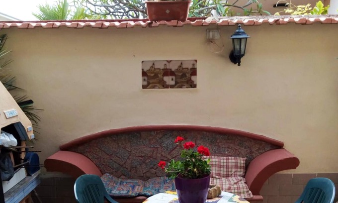 Punta Secca House | Homerez - House 500 m away from the beach for 4 ppl. with garden at Punta Secca