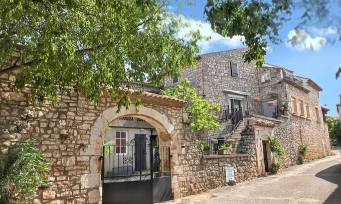 Orgnac-l'Aven Apartment | Homerez - House in Orgnac-l'Aven