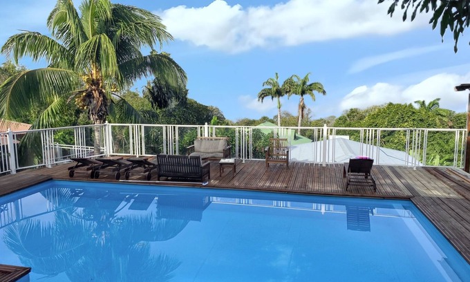 Pointe-Noire House | Homerez - House in Pointe-Noire with pool