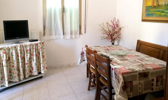 Piombino Apartment | Homerez - Nice appartement 15 km away from the beach for 5 ppl. at Piombino