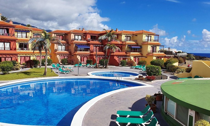 Brena Baja Apartment | Homerez - Superb apartment for 3 pers. with shared pool in Breña Baja