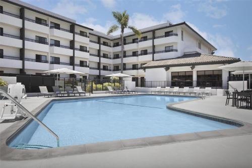 Santa Maria Hotel | Homewood Suites by Hilton Santa Maria