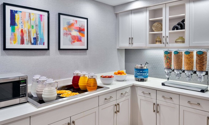 Readville Hotel | Homewood Suites by Hilton Boston/Canton, MA