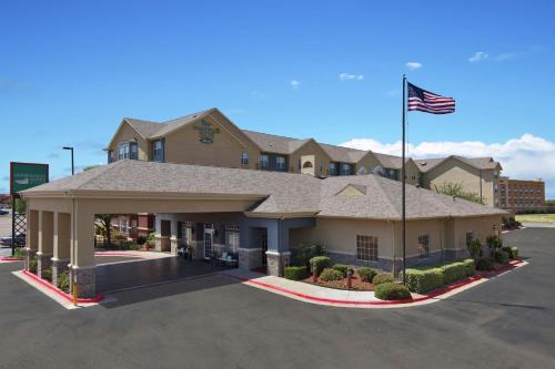 Lubbock Hotel | Homewood Suites by Hilton Lubbock