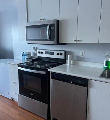 Brantford House | Homey Stay in Brantford