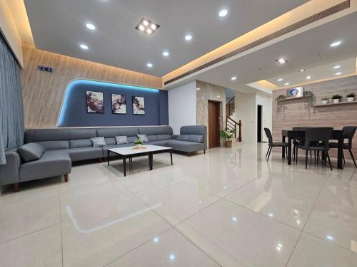 Toucheng House | Hongyue Holiday B&B