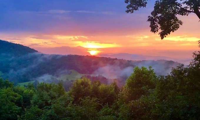 Morganton Cabin | Hoot Owl | Book 2 nights, stay 3 nights!