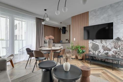 Nowy Port Apartment | Horizon Sauna & Jacuzzi & Parking 3 by Grand Apartments