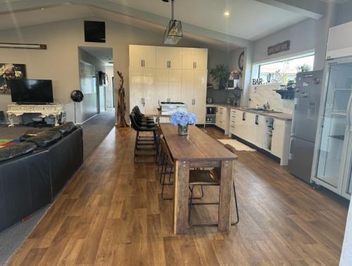 Horotiu House | Horotiu Homestead Hamilton Large Group & Event Hire NZ