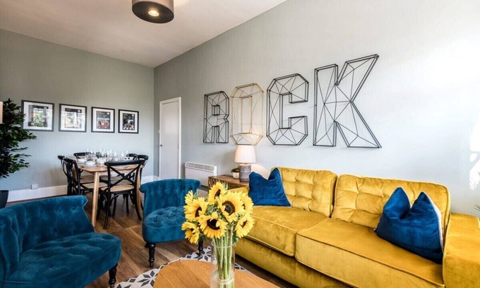 Georgian Quarter Apartment | Host & Stay | Catharine Quarters II