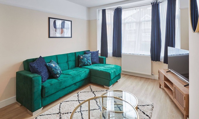 Cambridge House | Host & Stay | Elfleda Stay