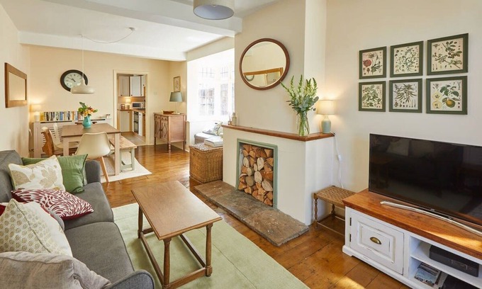 Saltburn-by-the-Sea House | Host & Stay | Princes Road