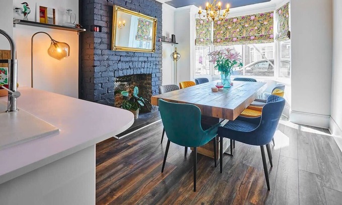 Saltburn-by-the-Sea House | Host & Stay | Upleatham Street