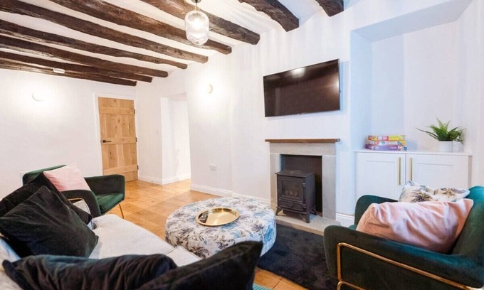 Pickering House | Host & Stay | Iris Cottage