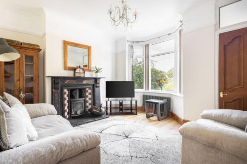 Carlton-in-Cleveland House | Host & Stay - The Willows