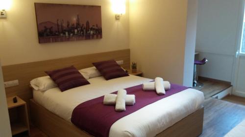 L'Antiga Esquerra de l'Eixample House | Hostal Barcelona Travel
