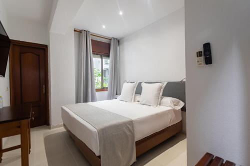 El Ejido House | Hostal La Costa