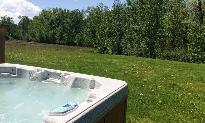 Red Lodge House | Hot Tub & Fireplace, sits on 35 acres-Tight Lines