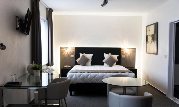 St.-Pieters-Aalst Hotel | Hotel Adoma