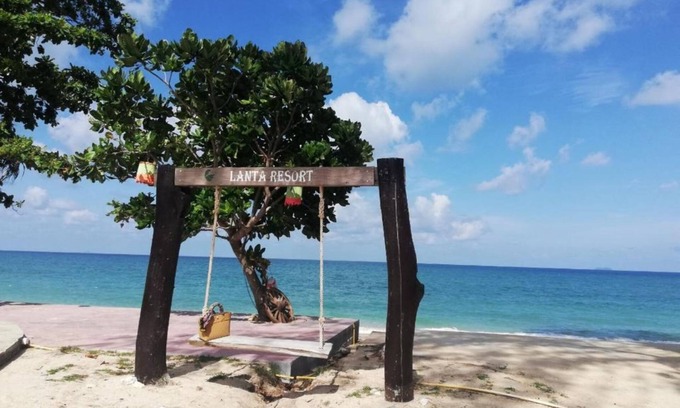 Ko Lanta Hotel | Hotel and Beach Bungalow at Lanta Resort