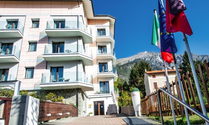 Saint-Vincent Hotel | Hotel Au Soleil