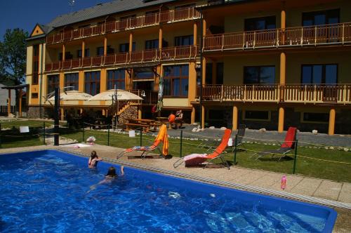 Stola Hotel | Hotel Avalanche