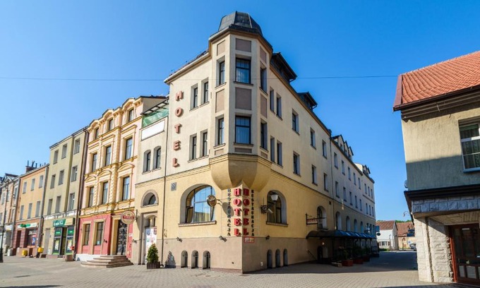 Bartoszyce Hotel | Hotel Bartis