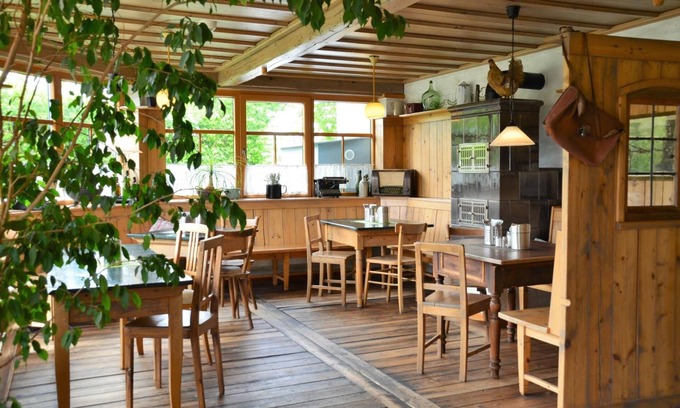 Herrieden Hotel | Hotel Bergwirt