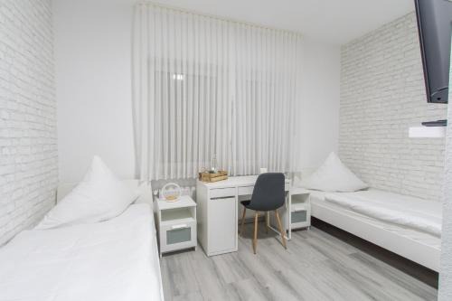 Bottrop Hotel | Hotel Billard Center Weywiesen
