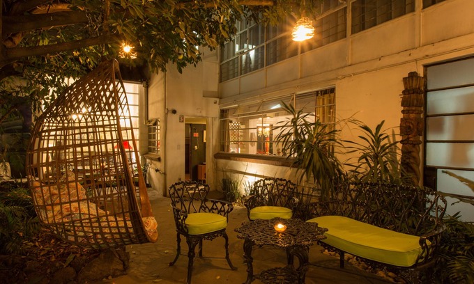 Hipodromo Bed & Breakfast | Hotel Casa Comtesse