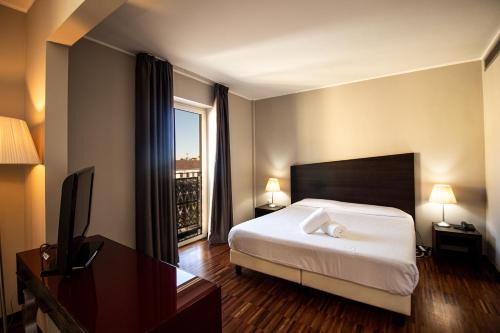 Novara Hotel | Hotel Cavour by LVG Hotel Collection