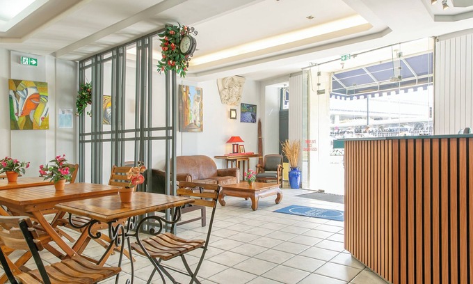 Richebourg - Saint-Clement Hotel | HOTEL DE LA GARE NANTES
