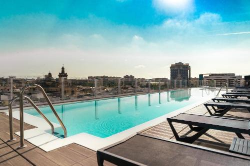 San Bernardo Hotel | Hotel Giralda Center