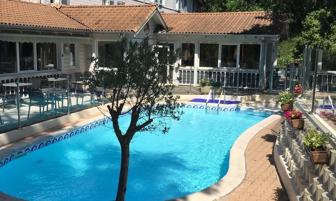 Montferrier-sur-Lez Hotel | Hotel Heliotel