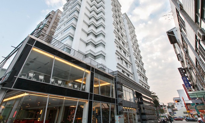 West District Hotel | Hotel Hi Xinmin
