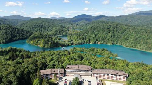 Seliste Hotel | Hotel Jezero - Plitvice Lakes National Park