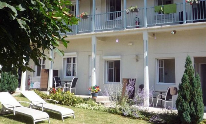 Bannay Hotel | Hotel La Buissonniere