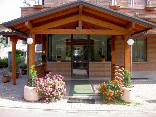 Quattro Castella Hotel | Hotel La Maddalena