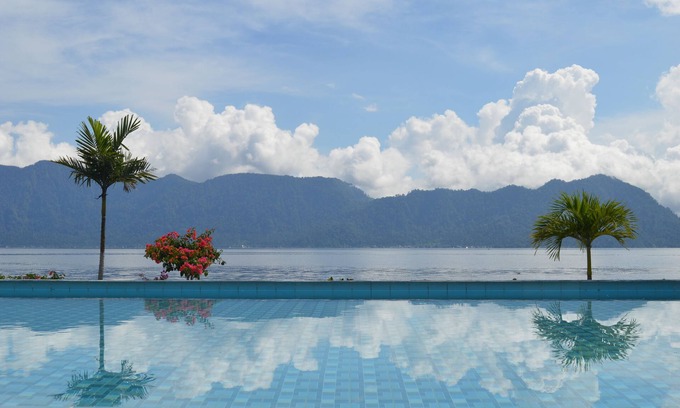 Maninjau Hotel | Hotel Maninjau Indah