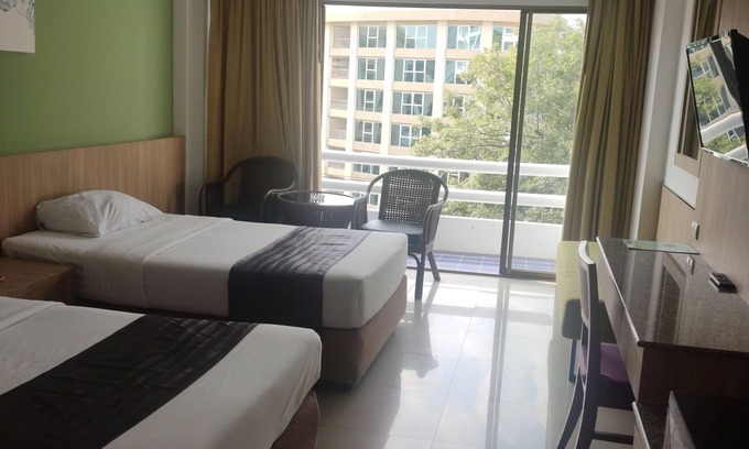 Bang Khae Hotel | Hotel Metro Inn