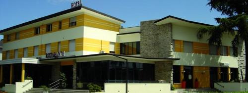 Orsago Hotel | Hotel Mirella e Ristorante Bar Don Bacco